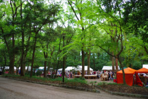 糺ノ森　下鴨納涼古本まつり